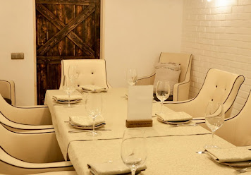 Фото №3 зала Стражек