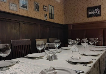 Фото №5 зала Высоцкий