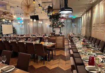 Фото №16 зала Bon App Cafe