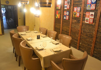 Фото №4 зала Стражек