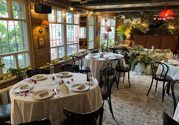 Фото №5 зала Высоцкий