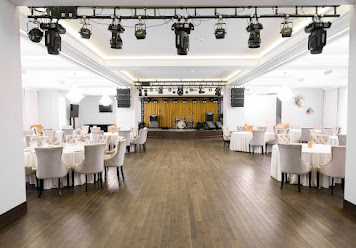 Фото №3 зала Юдино Парк