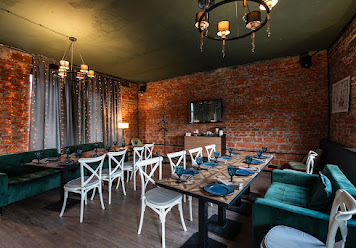 Фото №7 зала Хинкальная на Краснобогатырской