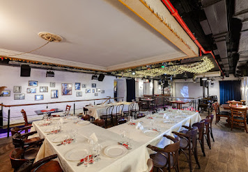 Фото №10 зала Высоцкий