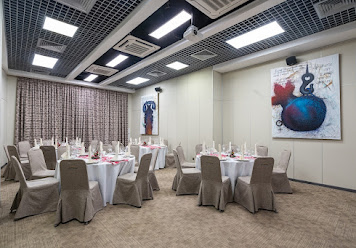 Фото №1 зала Арт Москва Войковская