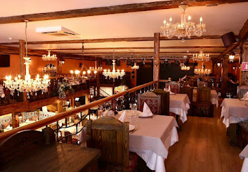 Фото №4 зала Бакинский домик