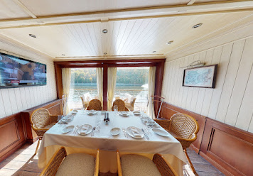 Фото №1 зала Yacht Event