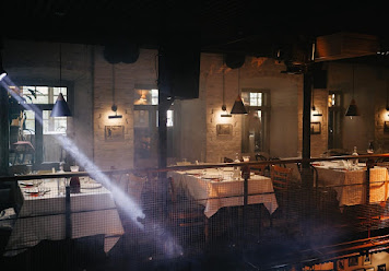 Фото №6 зала Высоцкий