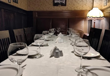 Фото №2 зала Высоцкий