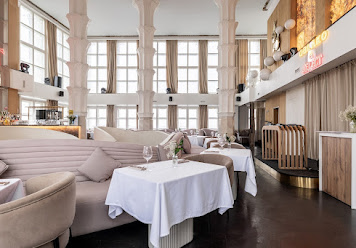 Фото №2 зала OBLAKO