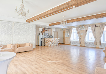 Фото №7 зала Loft Lodge «Светлый лофт»