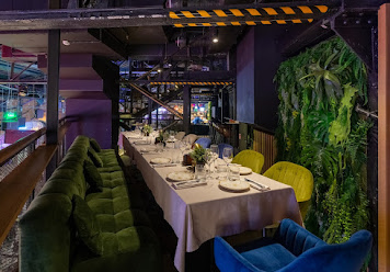 Фото №2 зала Bla Bla Bar