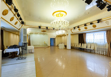 Фото №20 зала Мимино