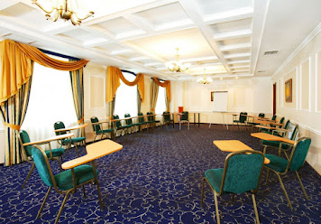 Фото №4 зала Атлас Парк Отель