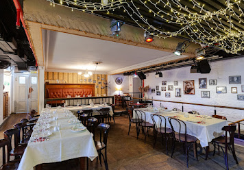 Фото №4 зала Высоцкий