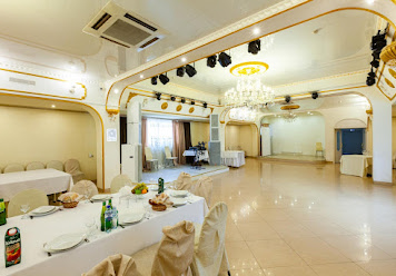 Фото №14 зала Мимино