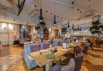 Фото №3 зала Bon App Cafe