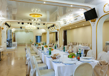 Фото №9 зала Мимино