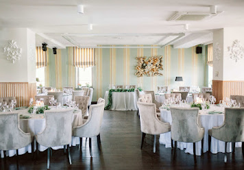 Фото №1 зала Юдино Парк