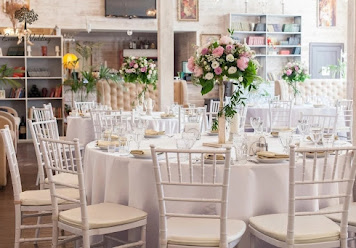 Фото №2 зала Усадьба