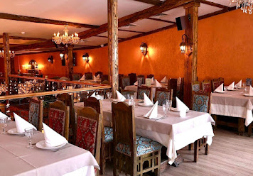 Фото №3 зала Бакинский домик