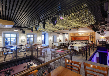 Фото №8 зала Высоцкий